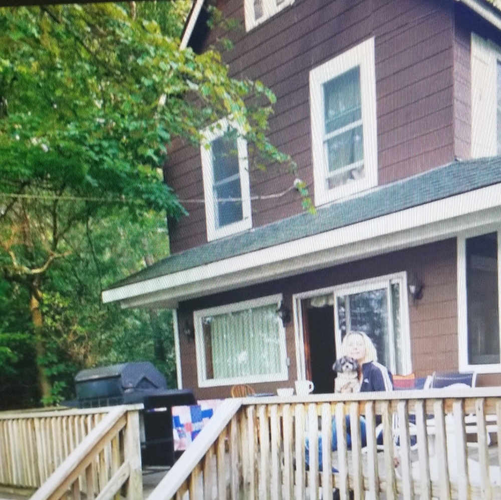 Meet the posher seller/buyer - Picture 14 of 15